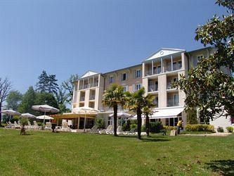 Salies-de-Béarn Brit Hotel Du Golf Le Lodge מראה חיצוני תמונה